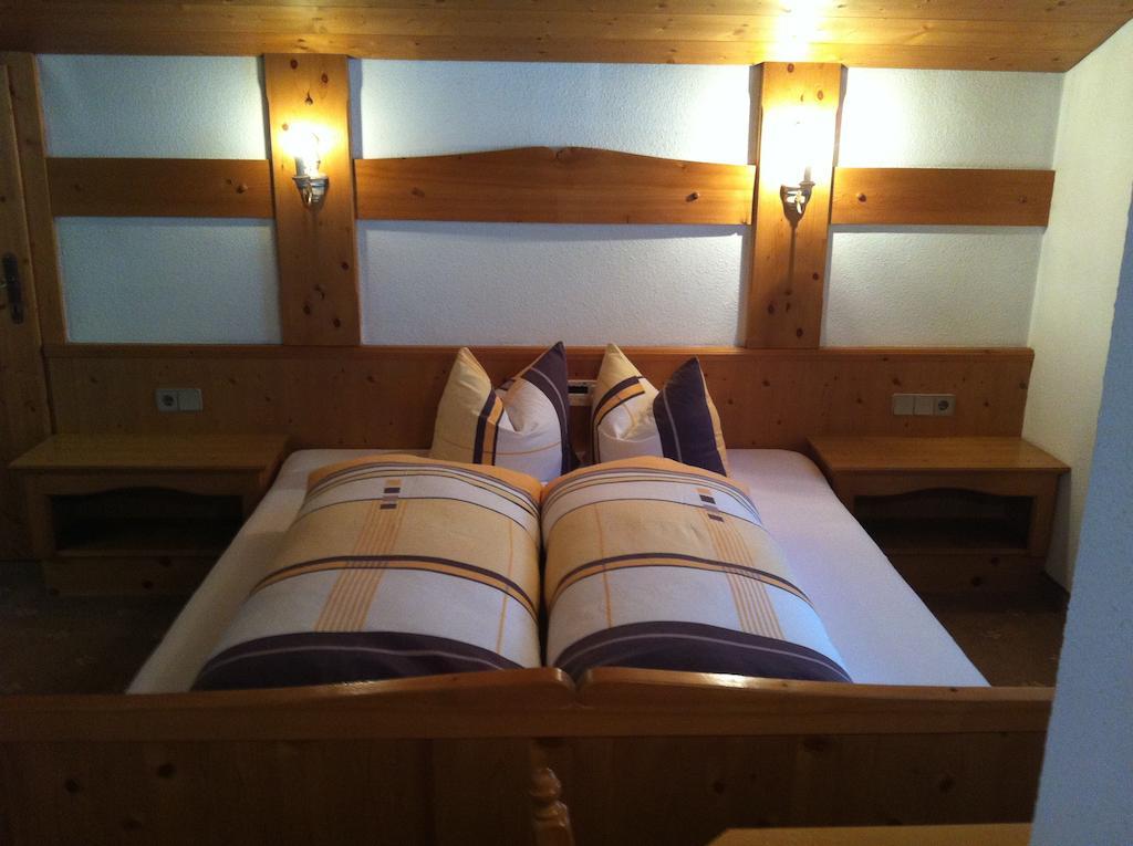 Hotel Garni Pfandl Neustift im Stubaital Ngoại thất bức ảnh