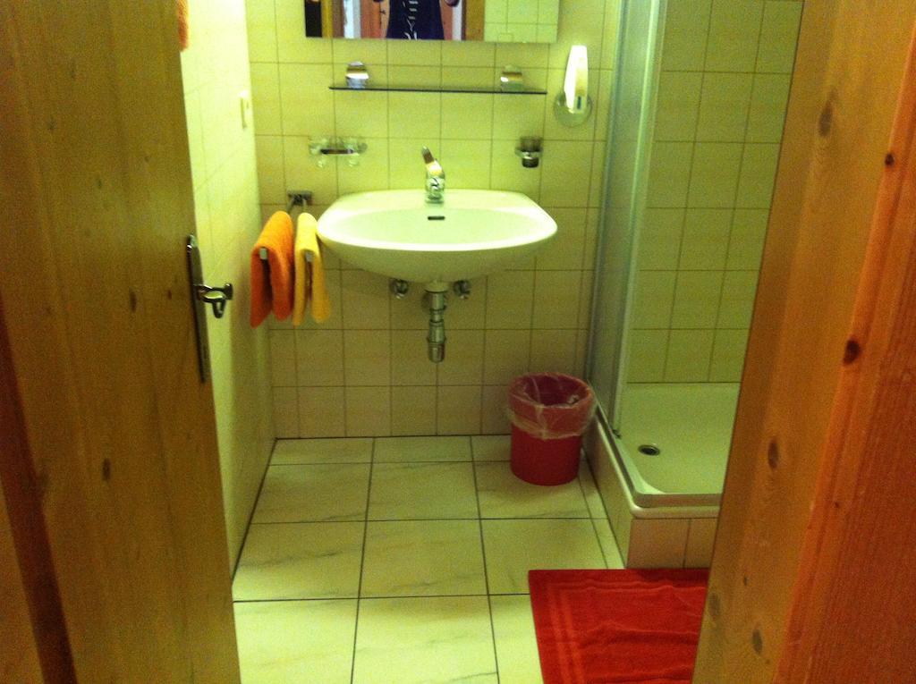 Hotel Garni Pfandl Neustift im Stubaital Phòng bức ảnh