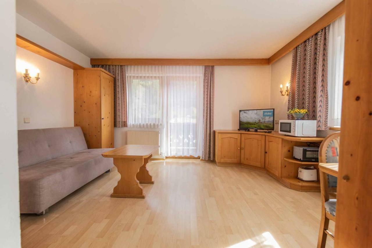 Hotel Garni Pfandl Neustift im Stubaital Ngoại thất bức ảnh